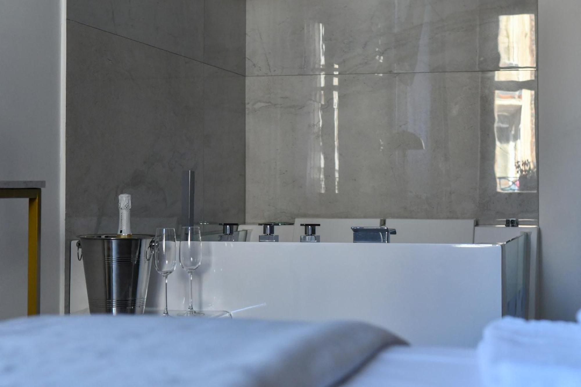 Dada Suites カターニア エクステリア 写真